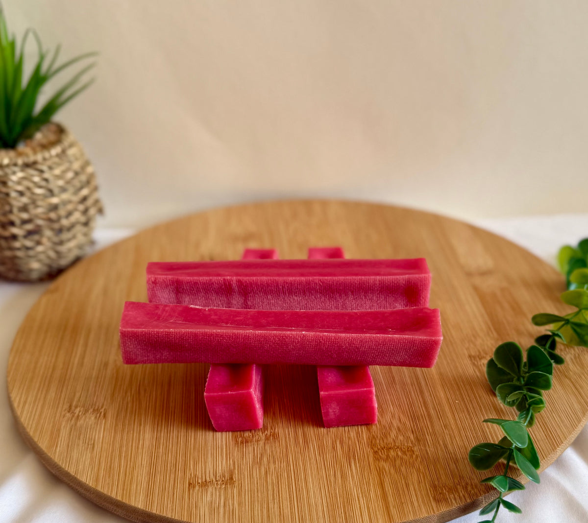 Strawberry Yak Chew Large