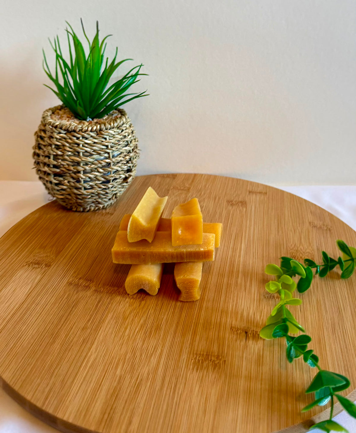Mango Yak Chew Small