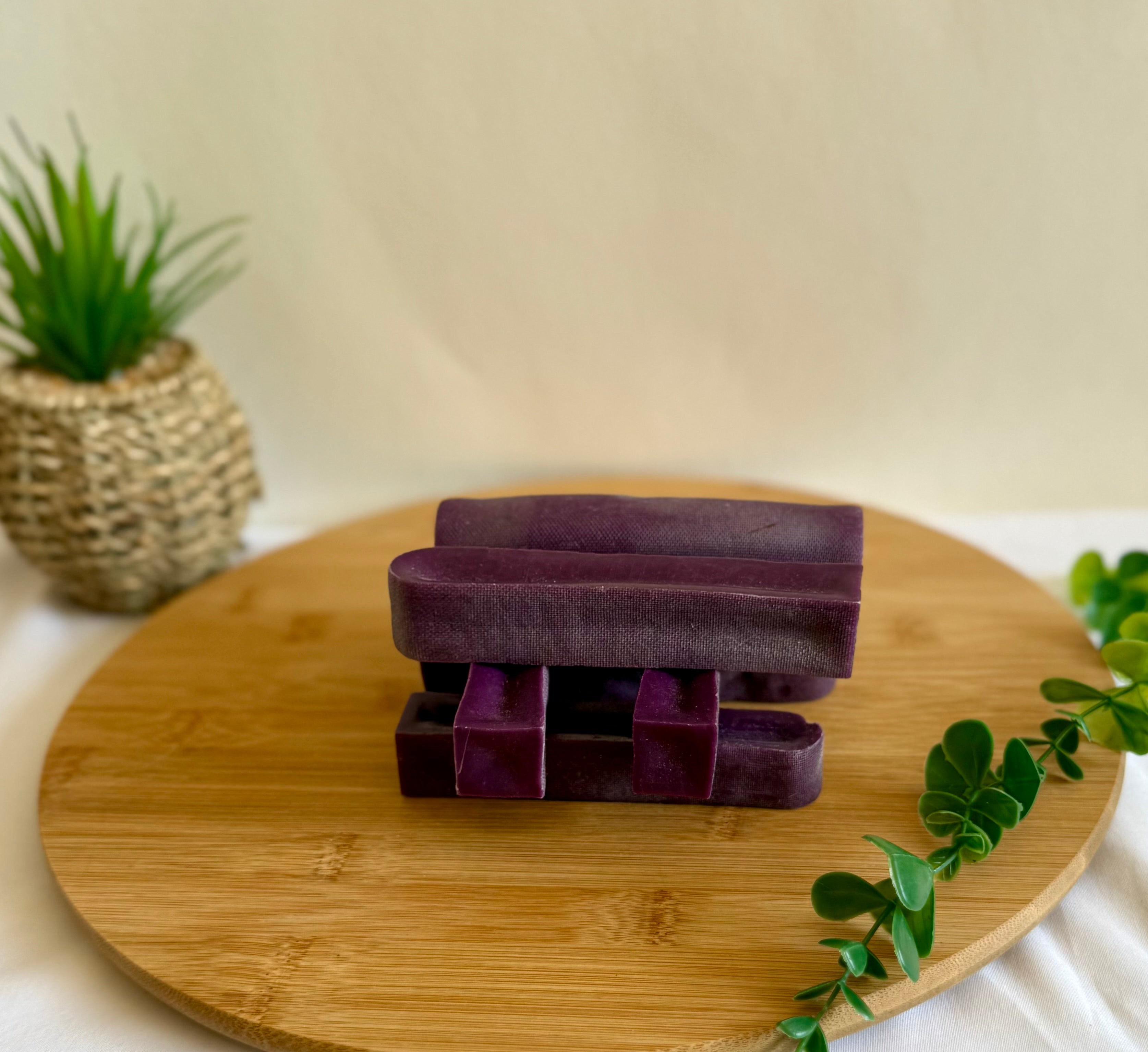 Blueberry Yak Chew Medium